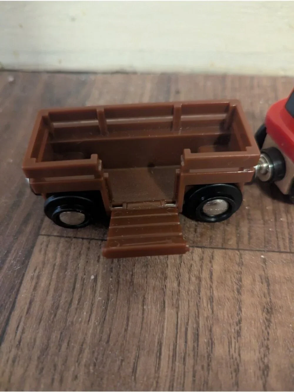 Brio Cow, Tractor And Trailer Replacement Pieces Train Track